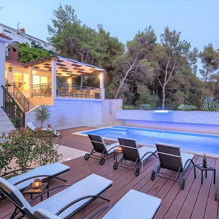 Villa Fani - Apartments In 特罗吉尔 外观 照片
