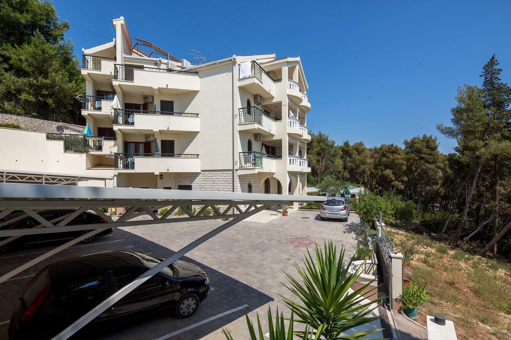 Villa Fani - Apartments In 特罗吉尔 外观 照片