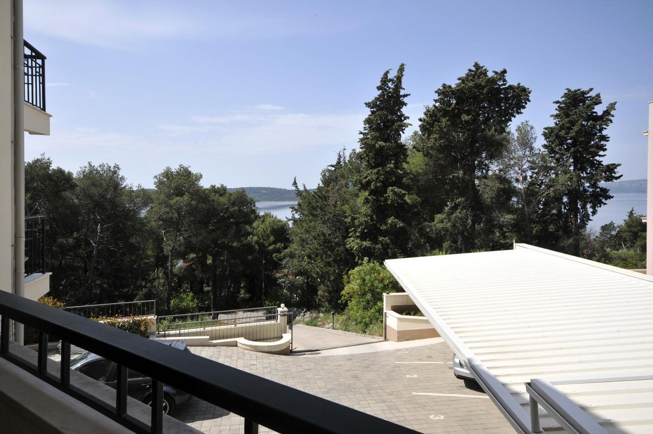 Villa Fani - Apartments In 特罗吉尔 外观 照片