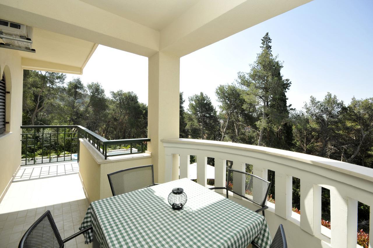 Villa Fani - Apartments In 特罗吉尔 外观 照片