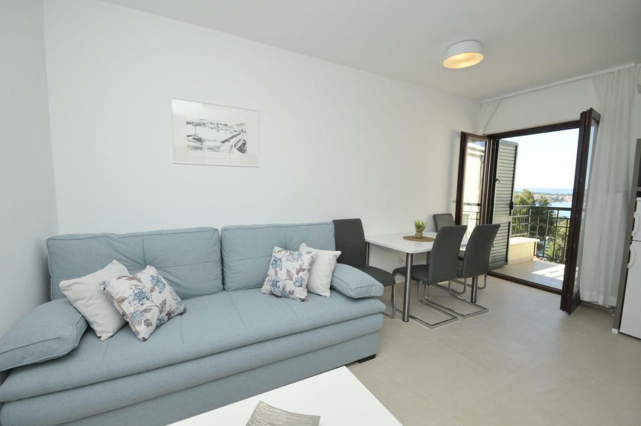 Villa Fani - Apartments In 特罗吉尔 外观 照片